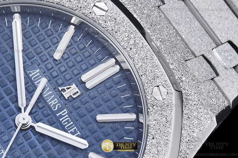 ModernLook Royal Oak 15410 Frosted SS SS Blue ZF A 108