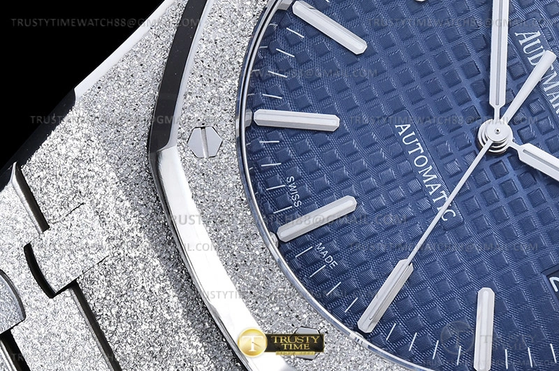 ModernLook Royal Oak 15410 Frosted SS SS Blue ZF A 108