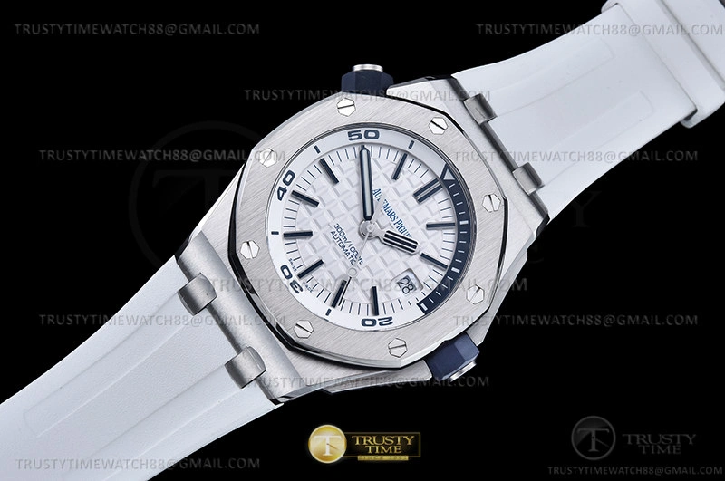 Royal Oak Diver 15707CE CER RU White APSF A QuickDry 107