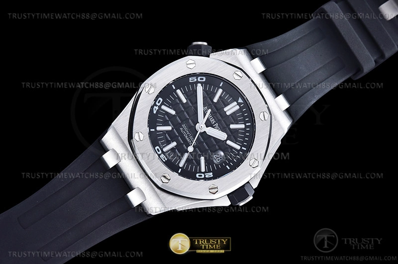 Royal Oak Offshore Diver 15703 SS RU Black APSF MY MultiPurpose 109