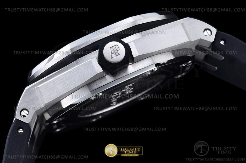 WeatherProof Royal Oak Offshore Diver 15703 SS RU ZF V2 A 112