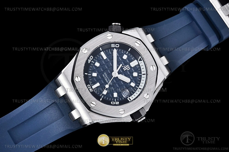 Neat Royal Oak Offshore Diver 15720 SS RU Blue APF A 115