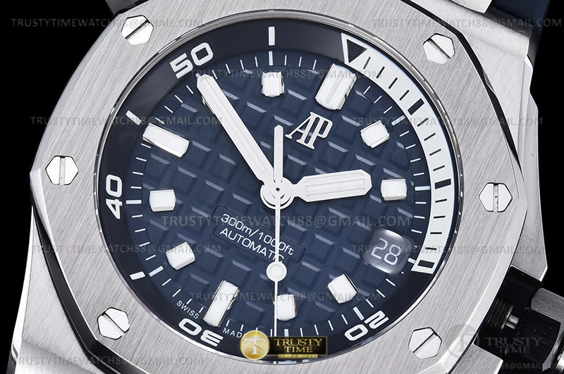 Neat Royal Oak Offshore Diver 15720 SS RU Blue APF A 115