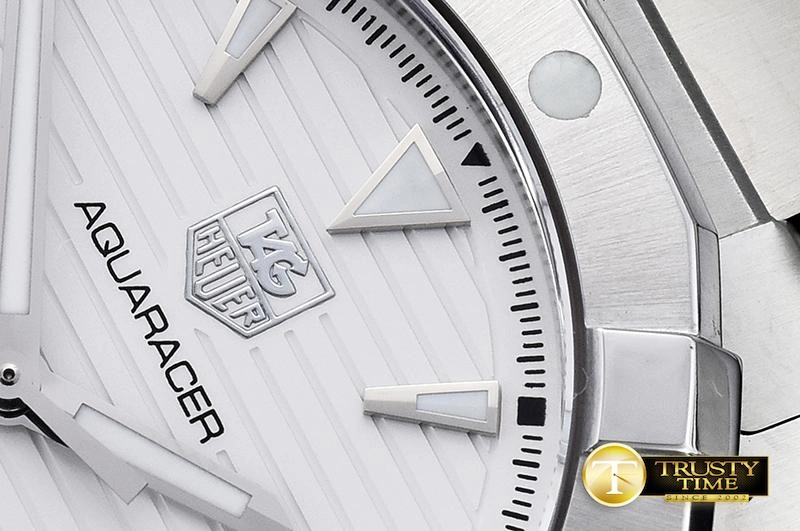 TAG0296C – AquaRacer Refined 1105