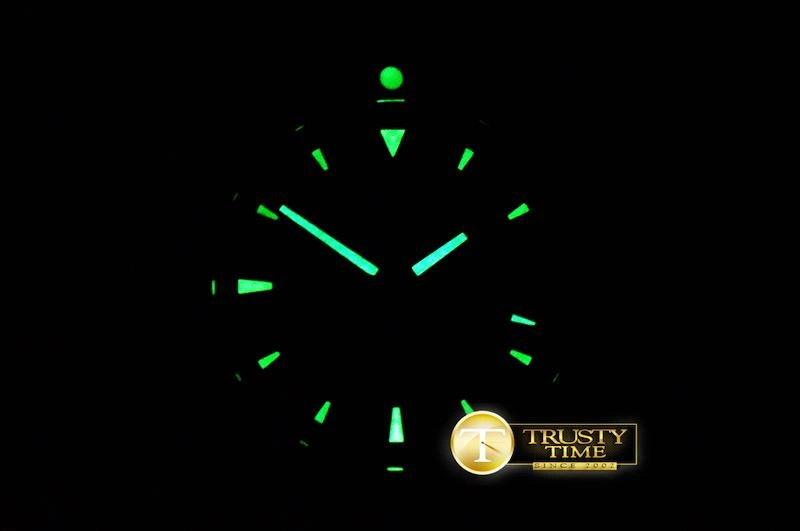 TimelessDesign TAG0296D – AquaRacer Calibre 1108
