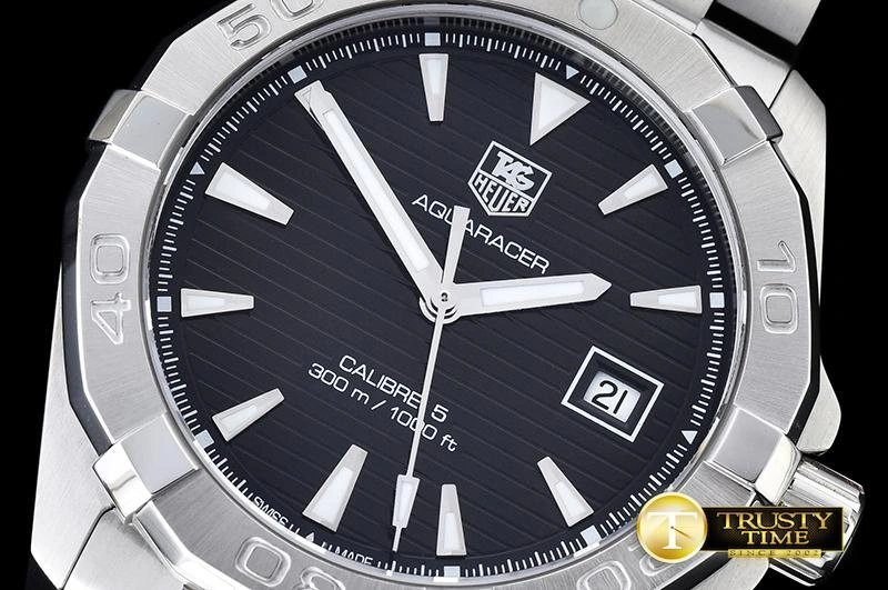 TimelessDesign TAG0296D – AquaRacer Calibre 1108