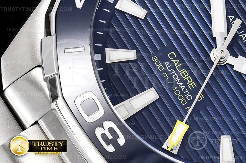 ZipUp TAG0332A – Aquaracer Caliber 1116