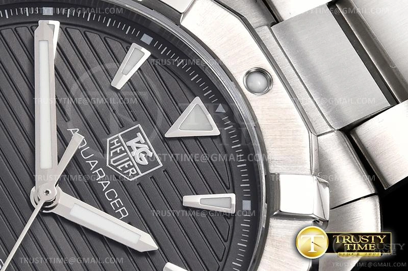 SportInspired TAG0352A – Aquaracer Caliber 1131