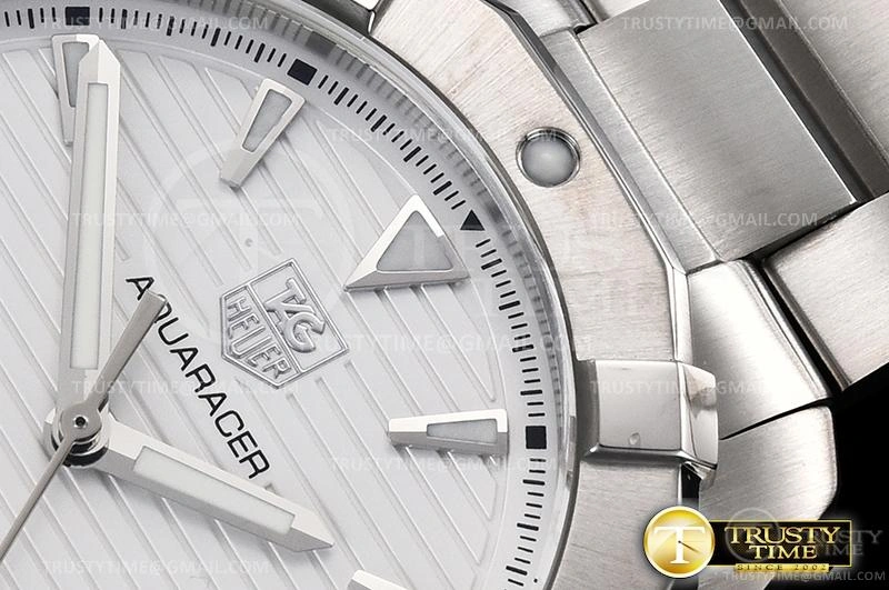 BestValue TAG0352C – Aquaracer Caliber 1134