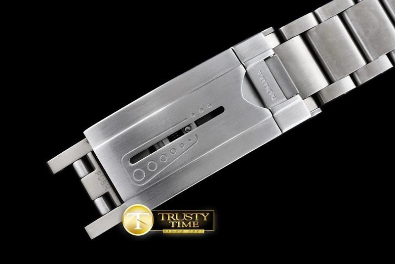 Minimalist TUD028 – Pelagos 1145