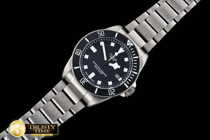 Minimalist TUD028 – Pelagos 1145