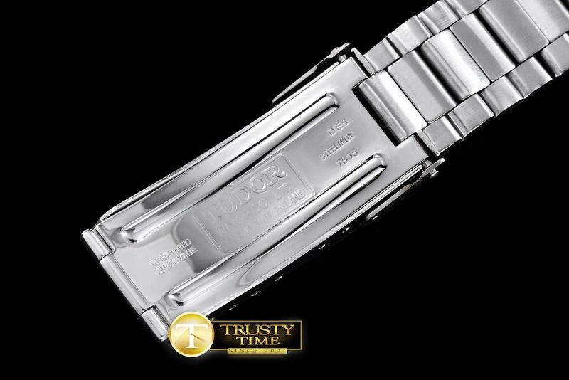 TUD032A – Submariner Breathable 1149