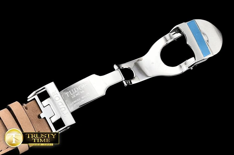 TimelessDesign TUD054 – Heritage Black Bay 1159