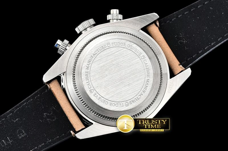 TimelessDesign TUD054 – Heritage Black Bay 1159