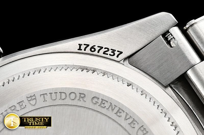 TUD060 – Black Bay Contemporary 1161
