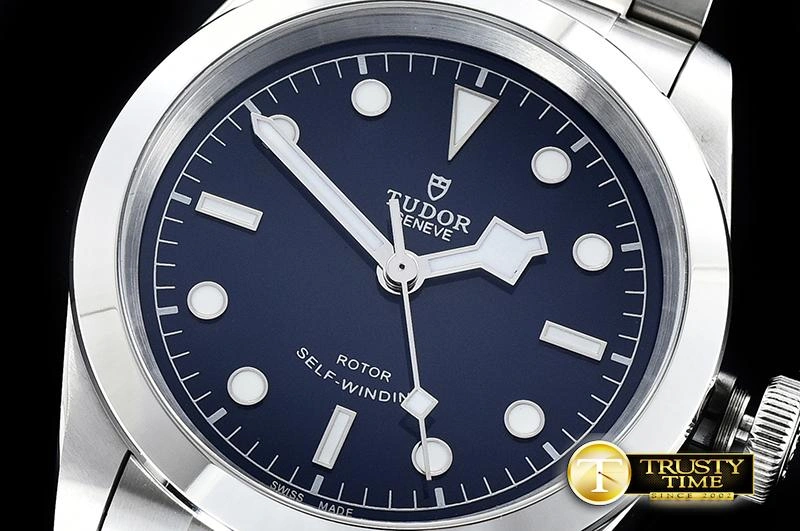 TopPick TUD063A – Heritage Black Bay 1162