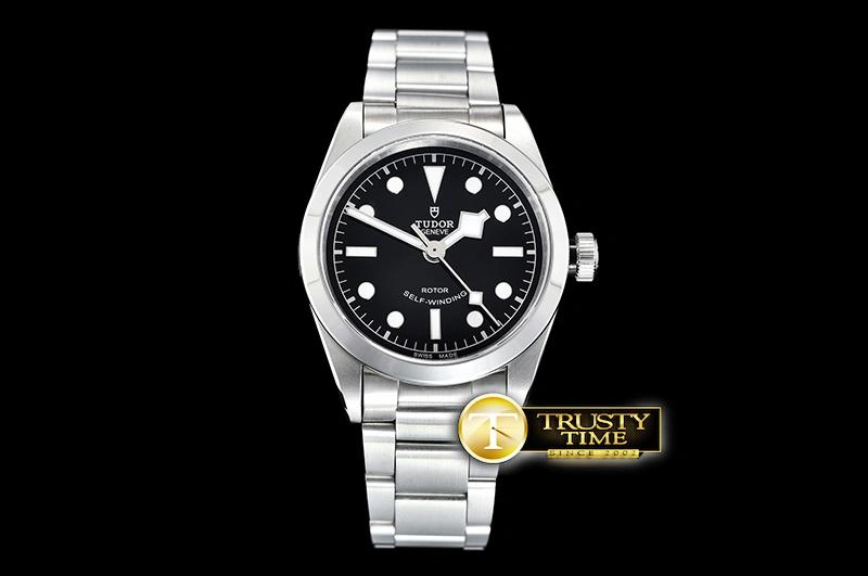 TUD064A – Heritage Black Bay Unisex 1164