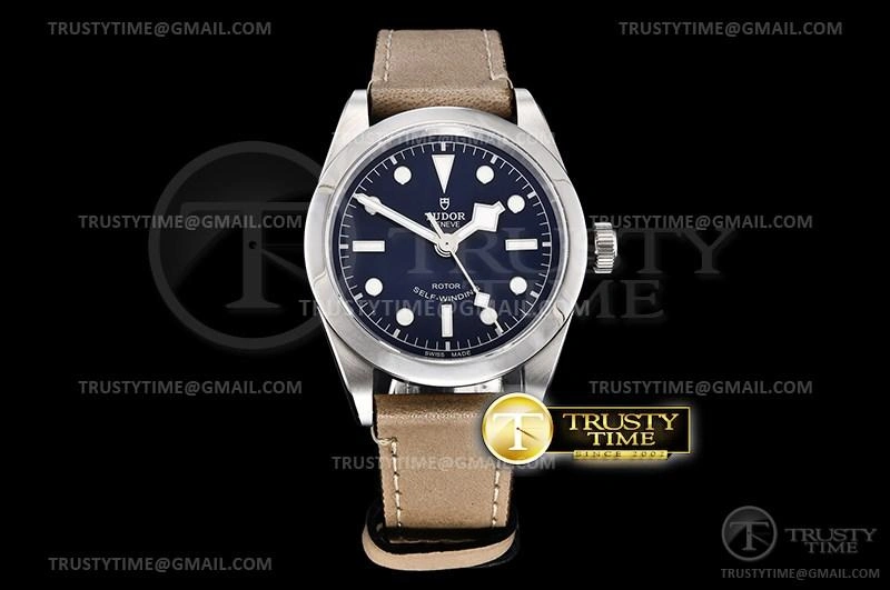 TUD070A – Heritage Black Bay WrinkleFree 1165
