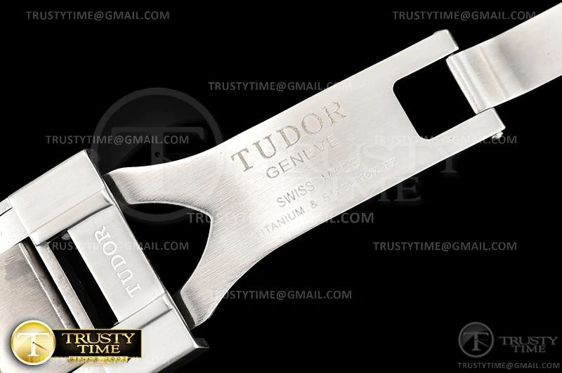 Versatile TUD073 – Tudor Pelagos Titanium 1171