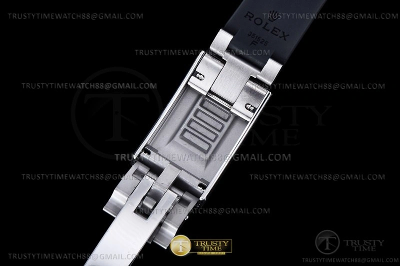 YachtMaster 226659 42mm SS RU FE Clean VR WaterResistant 1093